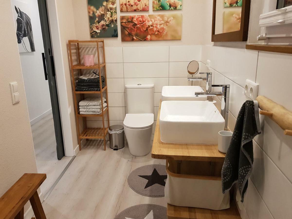 Oetzen Grosse, Helle Ferienwohnung Mit 2 Balkonen Auf Dem Bauernhof In Der Lueneburger Heide מראה חיצוני תמונה