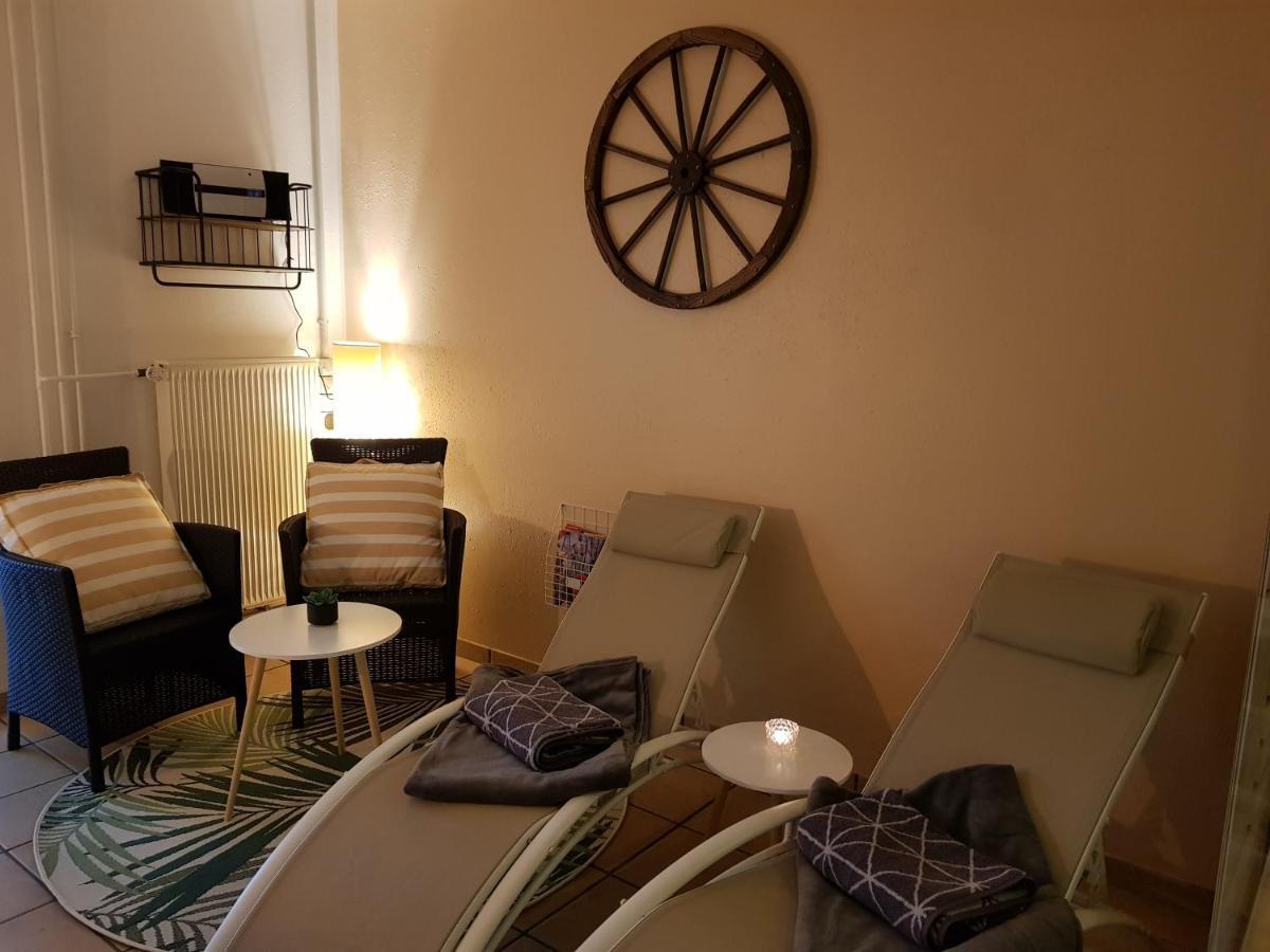 Oetzen Grosse, Helle Ferienwohnung Mit 2 Balkonen Auf Dem Bauernhof In Der Lueneburger Heide מראה חיצוני תמונה